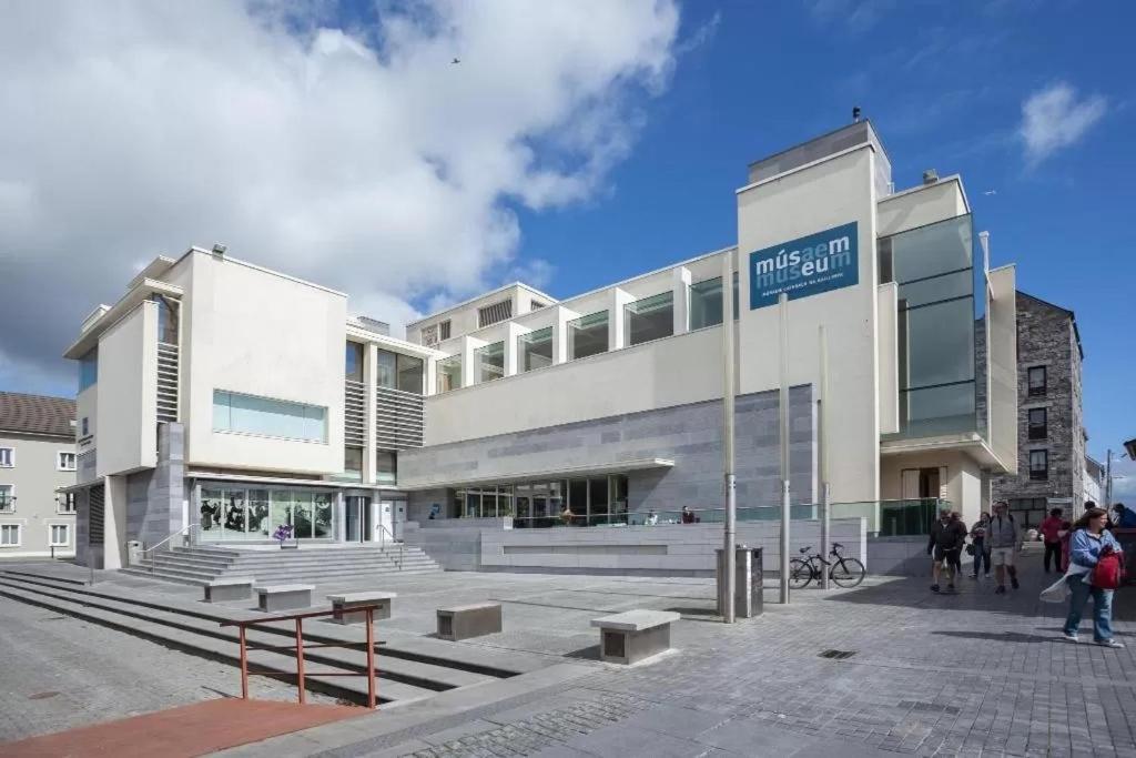 Sea View Luxury City Centre - Best Location Galway Exteriör bild